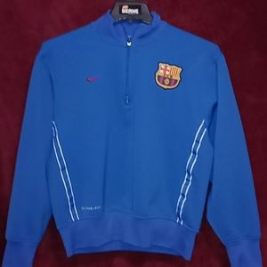 Professional Barcelona futbol club pull over